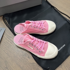 Balenciaga Slippers